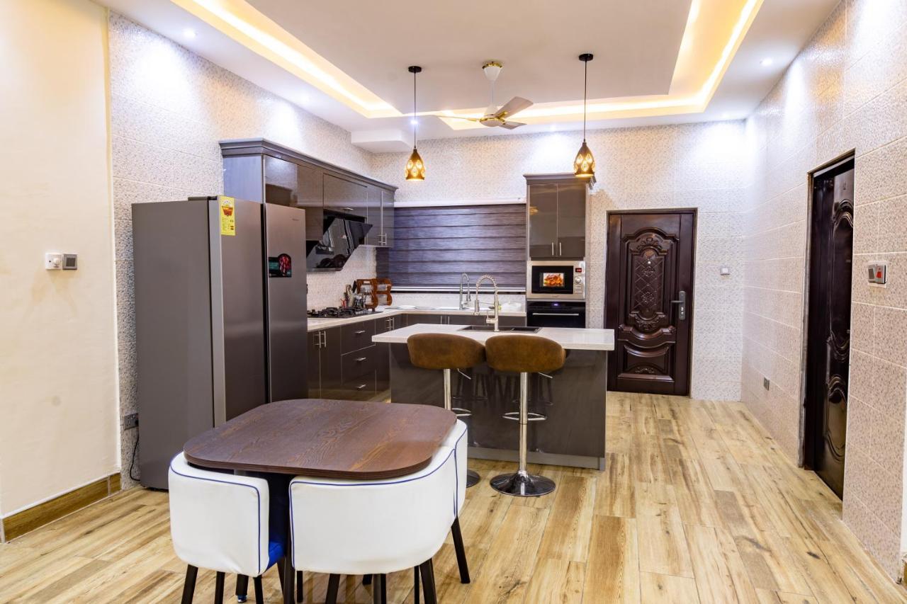 Cloud9 Luxury Apartments アクラ エクステリア 写真